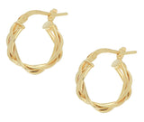 Orecchini a cerchio a treccia in oro giallo su sfondo bianco